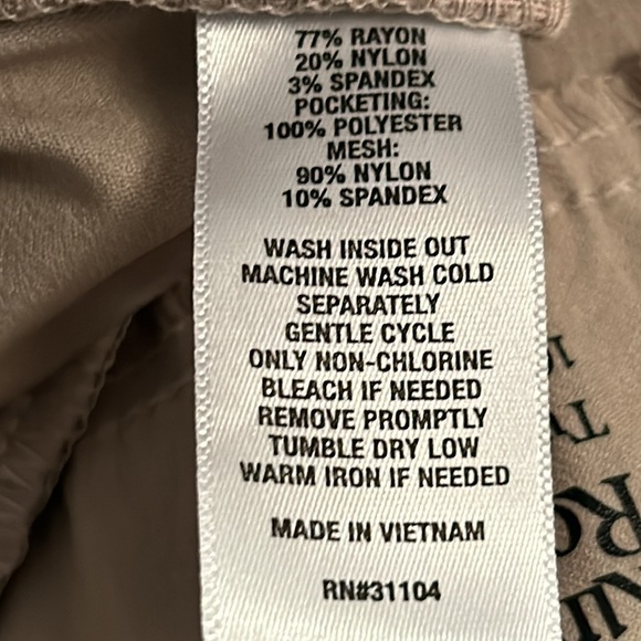 Kim Rogers tan khaki slacks NWT, size 16A. - Picture 6 of 6